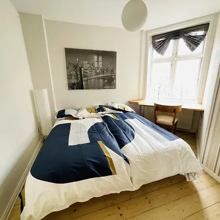 Apartamento Aday - Delightful In The Heart Of Aalborg